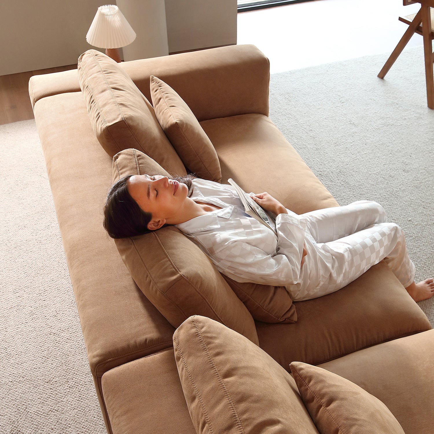 ספת ר פינתית עם משענות יד- הקולקציה החמישית