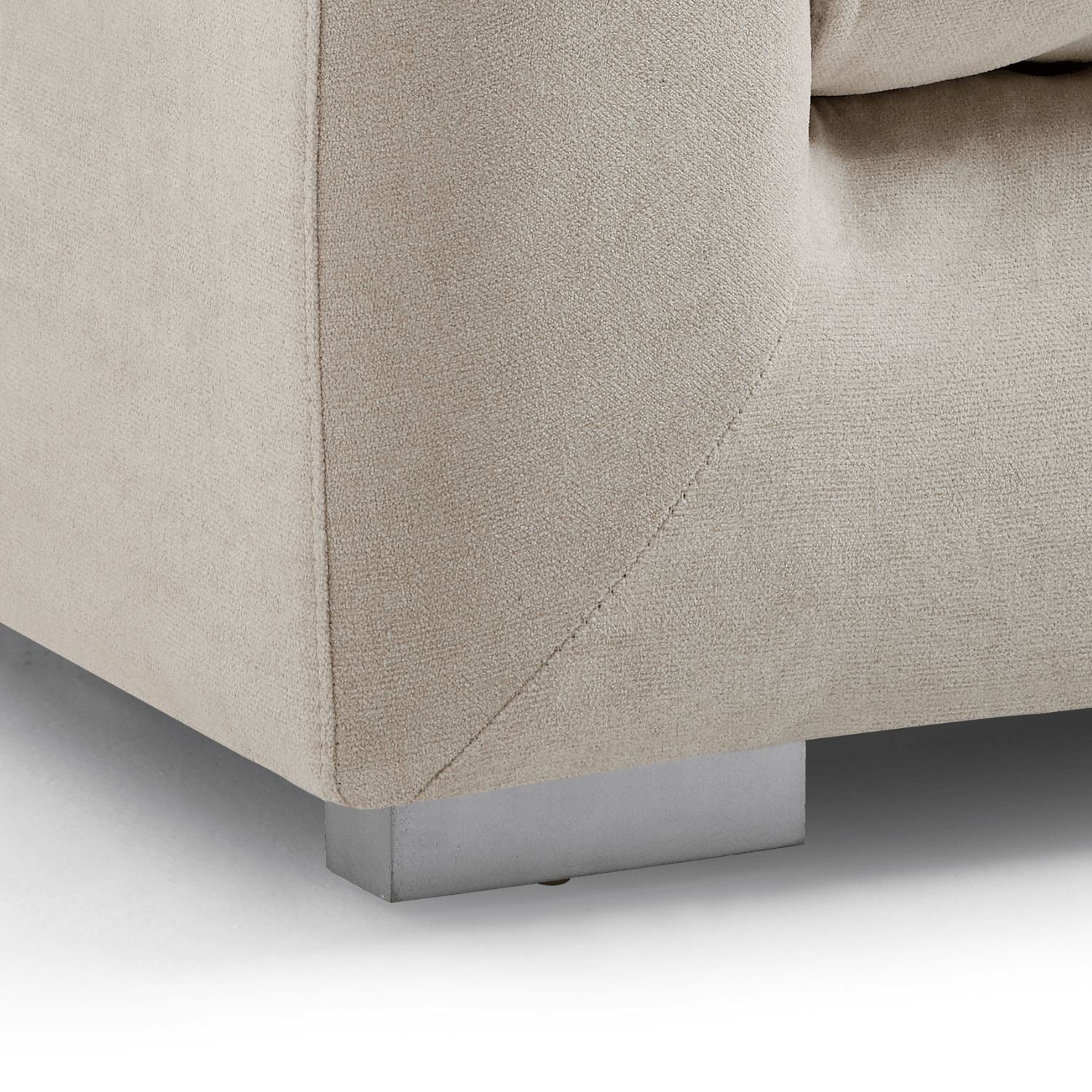 Feathers Sofa Mario