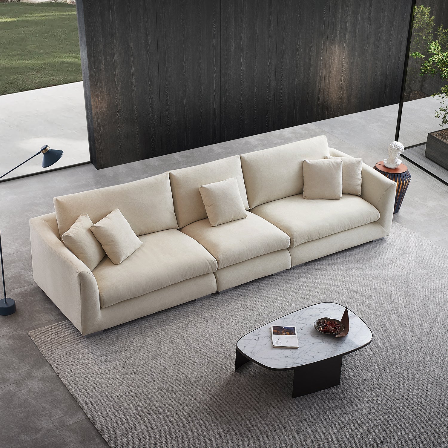 Feathers Sofa Mario
